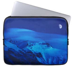 Capa Para Notebook Lua Sobre o Mt. Everest Tibete, China