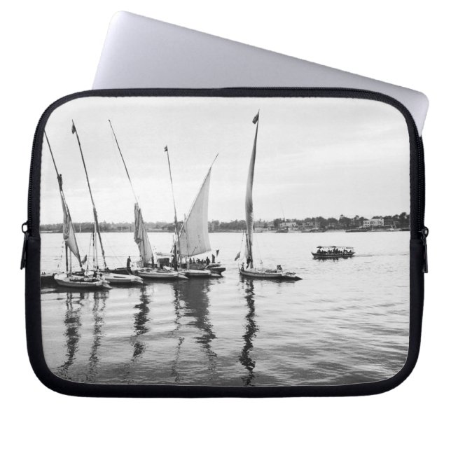 Capa Para Notebook Luxor Egypt, Feluccas no Nilo (Frente)