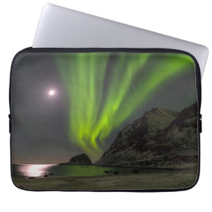 Capa Para Notebook Luz norteS   Ilha Haukland Beach