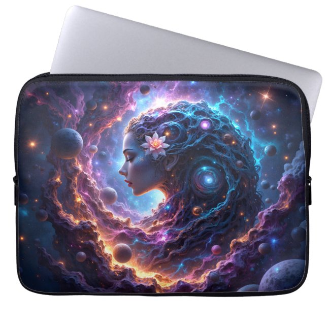 Capa Para Notebook Mãe do Universo – Aquela Que Sonha as Estrelas. (Frente)