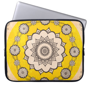 Capa Para Notebook Mandala Ornamental: Design de Estilo Étnico.