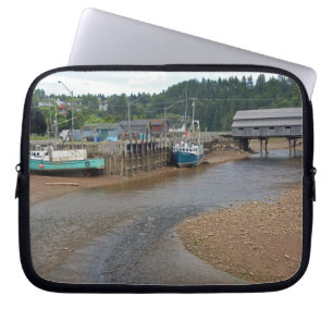 Capa Para Notebook Maré baixa na Baía de Fundy em St. Martins, New