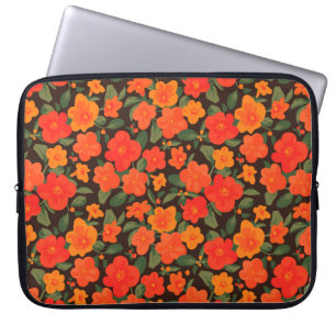 Capa Para Notebook Marmalade Bush. Padrão Streptosolen jamesonii