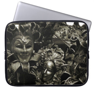 Capa Para Notebook Máscaras de Mascarada Gótica Escura Preta e Branca