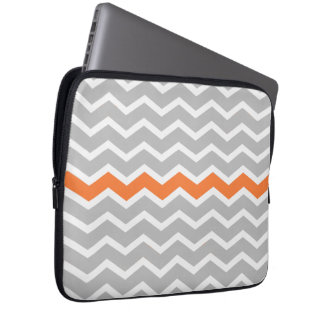 Capa Para Notebook Meio século Chevron cinzento moderno com laranja