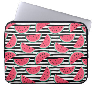 Capa Para Notebook Melancia doce sobre padrão preto-e-branco em Stri