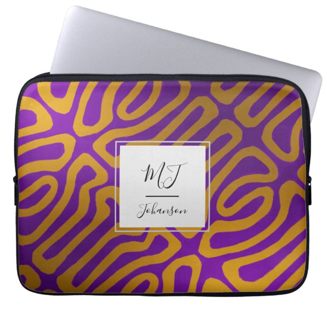 Capa Para Notebook Monograma Abstrato Derrame Dourado (Frente)