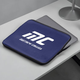 Capa Para Notebook Monograma Azul Escuro Nome Minimalista Texto Branc