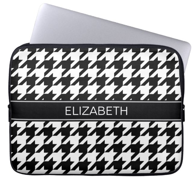 Capa Para Notebook Monograma conhecido preto branco preto de (Frente)