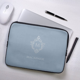 Capa Para Notebook Monograma Dusty Blue Elegante Crest Faux Silver No