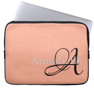 Capa Para Notebook Monograma e nome simples e elegante do rosa