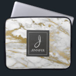 Capa Para Notebook Monograma Elegante Dourado e branco de mármore<br><div class="desc">Monograma Elegante de Mármore Dourado e Branco. Esse caso pode ser personalizado para incluir o nome inicial e o nome do cheio.</div>