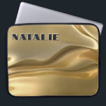 Capa Para Notebook Monograma Moderno de Folha de Ouro<br><div class="desc">Esta caixa de bolsa de laptop única apresenta um fundo de folha líquida dourada tridimensional. Ele irradia glamour! Adicione um nome para personalizá-lo. Faz um presente de excelente. Criado pela imprensa simplesmente de farmácia.</div>
