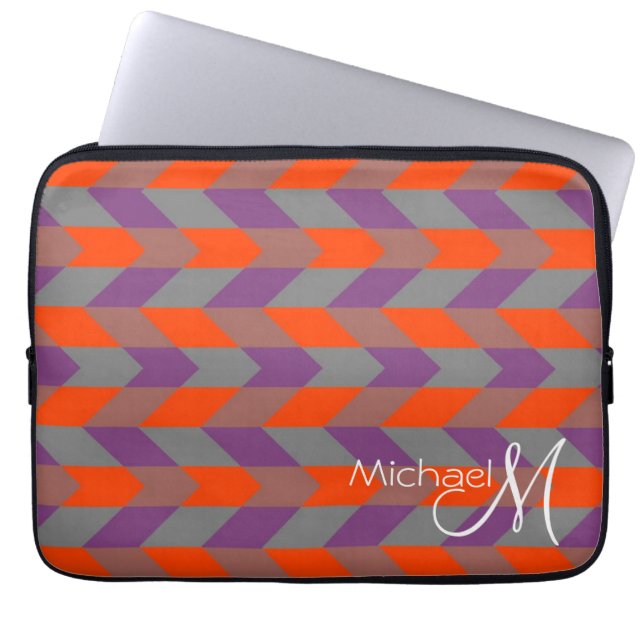 Capa Para Notebook Monograma Personalizado de Chevron Roxo e Laranja (Frente)