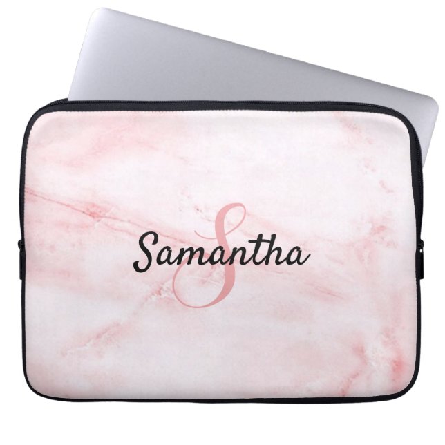 Capa Para Notebook Monograma Personalizado e Nome Rosa Mármore  (Frente)