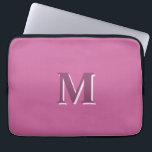 Capa Para Notebook monograma vívido, cor-de-rosa sólido<br><div class="desc">bolsa de laptop vívida de monograma, cor-de-rosa. Código de cor hexadecimal #CB649C</div>