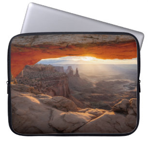 CAPA PARA NOTEBOOK MONTANHA ROCKY MARAVILHADA DURANTE O SOL
