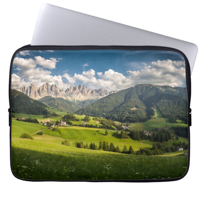 Capa Para Notebook Montanhas | Vale do Funes, Dolomites, Itália (Frente)