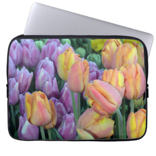 Capa Para Notebook Montes de tulipas primavera coloridas