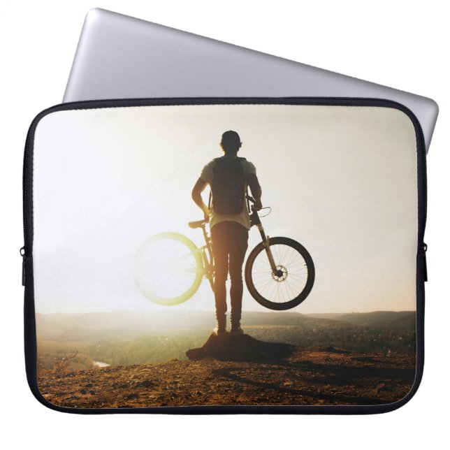 Capa Para Notebook Moto de carregando (Frente)