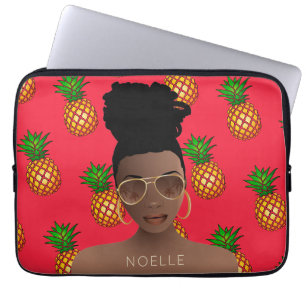Capa Para Notebook Mulher Negra, Matizes Dourados, Padrão de Abacaxi,