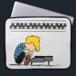 Capa Para Notebook Música Charlie Brown Schroeder<br><div class="desc">Veja este gráfico divertido Schroeder enquanto ele toca música em seu piano como a faixa de zague Charlie Brown.</div>