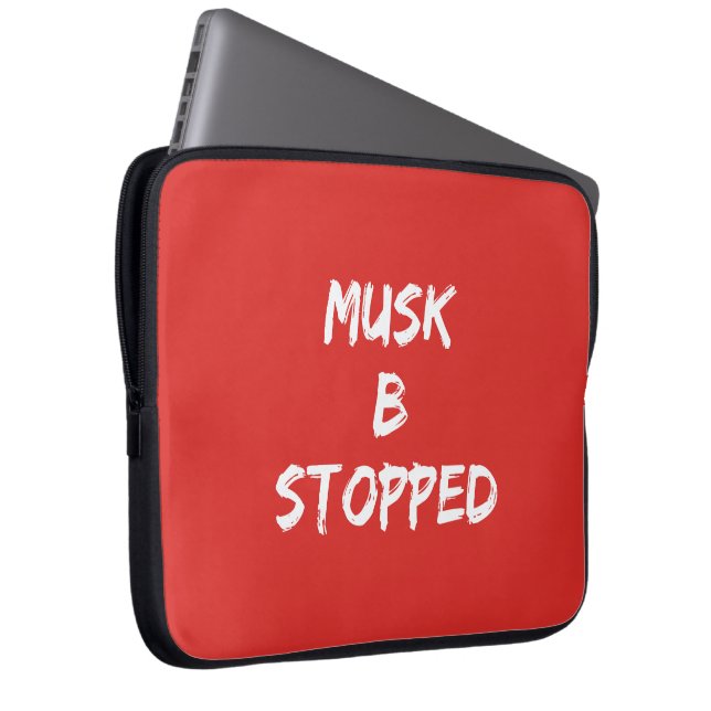 CAPA PARA NOTEBOOK MUSK B PARADO (Frente Esquerda)