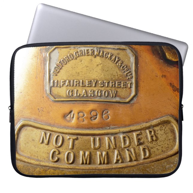 Capa Para Notebook Não sob o comando (Frente)