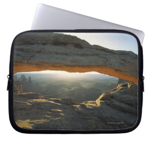 Capa Para Notebook Nascer do sol no arco do Mesa