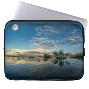 Capa Para Notebook Navigação perto de Iquitos