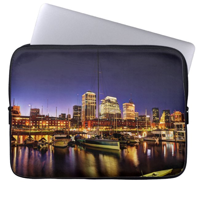 Capa Para Notebook Noite em Puerto Madero (Frente)