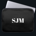 Capa Para Notebook Nome do monograma personalizado preto mínimo<br><div class="desc">Mínimo elegante preto branco Monograma personalizado bolsa de laptop,  Laptop</div>