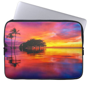 Capa Para Notebook Nuvens majestosas & reflexão