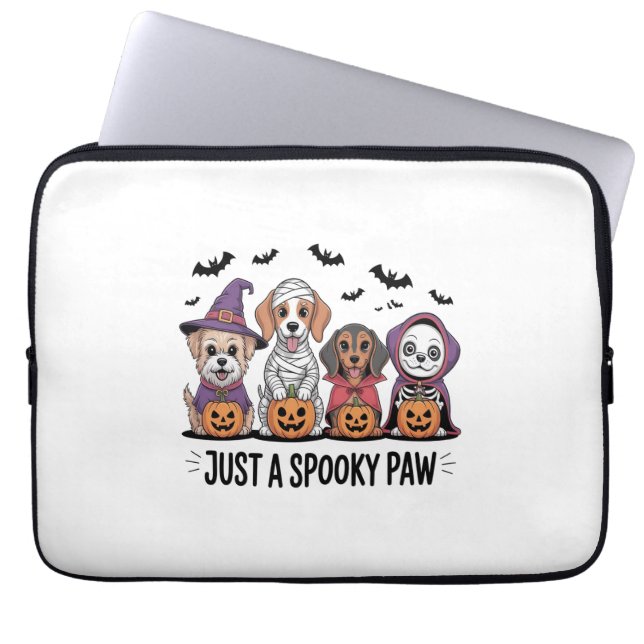 Capa Para Notebook O Cachorro Halloween É Apenas Uma Pata Estranha (Frente)