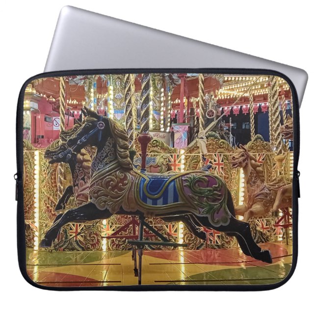 Capa Para Notebook O carrossel (Frente)