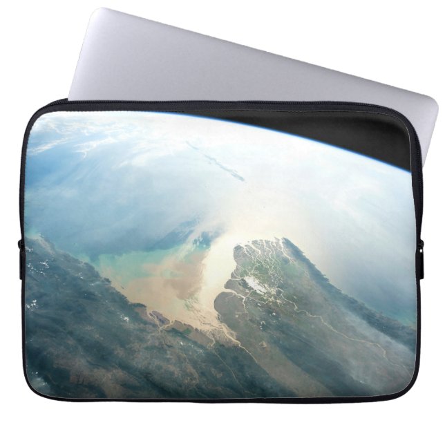 Capa Para Notebook O Delta Do Rio Irrawaddy Na Birmânia (Myanmar). (Frente)