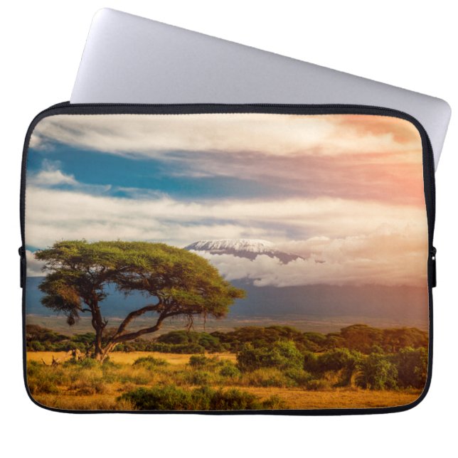 Capa Para Notebook O Monte Kilimanjaro | Amboseli, Kenya (Frente)