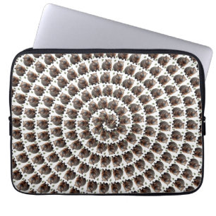 Capa Para Notebook O Ruivo da Mulher: Um Espírito de Maravilha.