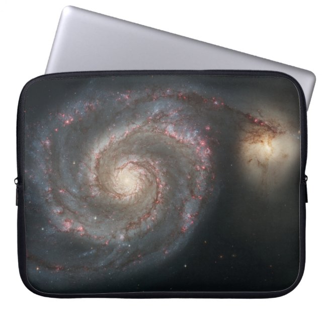 Capa Para Notebook O Whirlpool Galaxy M51 e Companion no espaço (Frente)