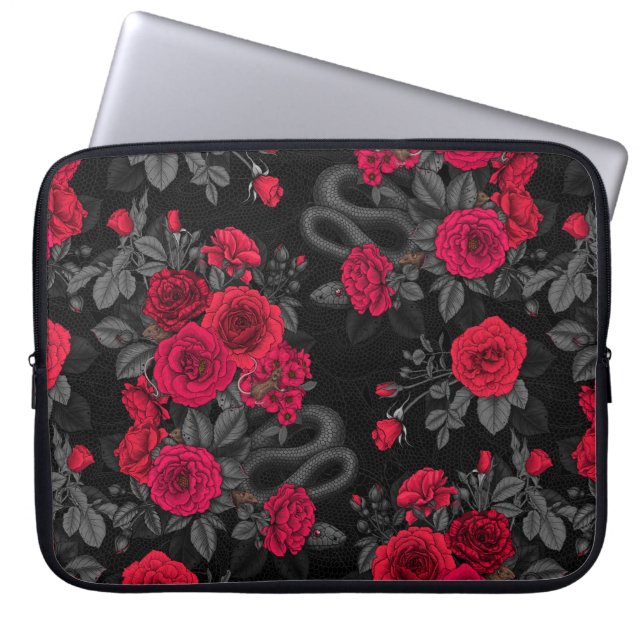Capa Para Notebook Oculto nas rosas (Frente)