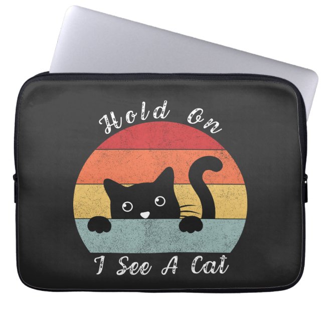 Capa Para Notebook Olá, Ahmed, lamentamos, mas tivemos que remover o  (Frente)