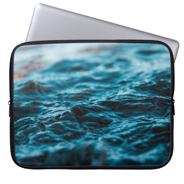 CAPA PARA NOTEBOOK ONDA DE ÁGUA EM FOTOGRAFIA PRÓXIMA (Frente)