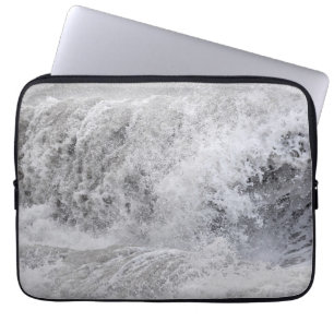 Capa Para Notebook Onda tempestuosa quebrando