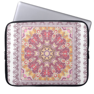 Capa Para Notebook Ornamento colorido decorativo sobre fundo branco, 