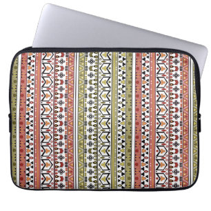 Capa Para Notebook Ornamento étnico geométrico azeitona e marrom