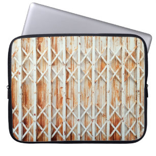 Capa Para Notebook Os painéis antigos da porta de ferro estão enferru