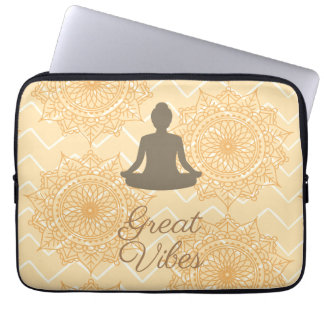 Capa Para Notebook Ótimas Vibrações Namaste Pose Yoga