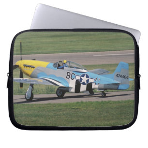 Capa Para Notebook P-51 D norte-americano Dazzling Donna no