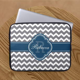 Capa Para Notebook Padrão Cevon da Cinza de Monograma Quatrefoil Azul