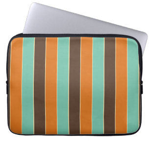 Capa Para Notebook Padrão de faixas verdes, pretas e laranja